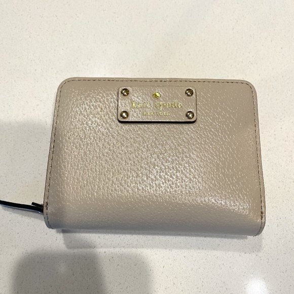 Beige Kate Spade Wallet - Picture 1 of 5